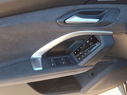 Used 2025 Audi SQ5 Premium Plus image 13