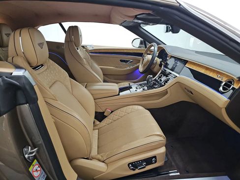 Used 2020 Bentley Continental GT image 7