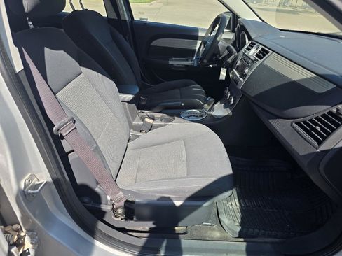 Used 2010 Chrysler Sebring Touring FWD image 11