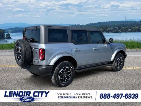Certified 2023 Ford Bronco Outer Banks AWD/4WD image 3