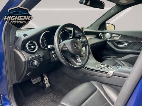 Used 2018 Mercedes-Benz GLC 300 4MATIC w/ AMG Line image 13