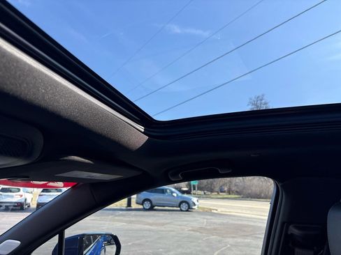 Used 2023 Cadillac XT5 Sportv w/ Technology Package image 26