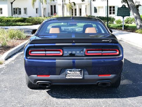 Used 2017 Dodge Challenger SRT Hellcat image 5