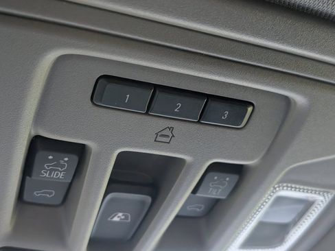 Used 2020 GMC Sierra 2500 Denali w/ Denali Ultimate Package image 34