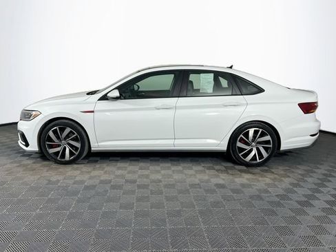 Used 2019 Volkswagen Jetta GLI Autobahn FWD image 3
