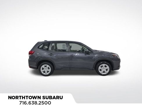 Used 2023 Subaru Forester image 8