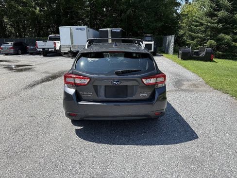 Used 2019 Subaru Impreza 2.0i Premium AWD/4WD image 4