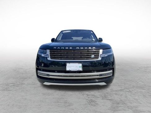 Used 2023 Land Rover Range Rover SE image 2
