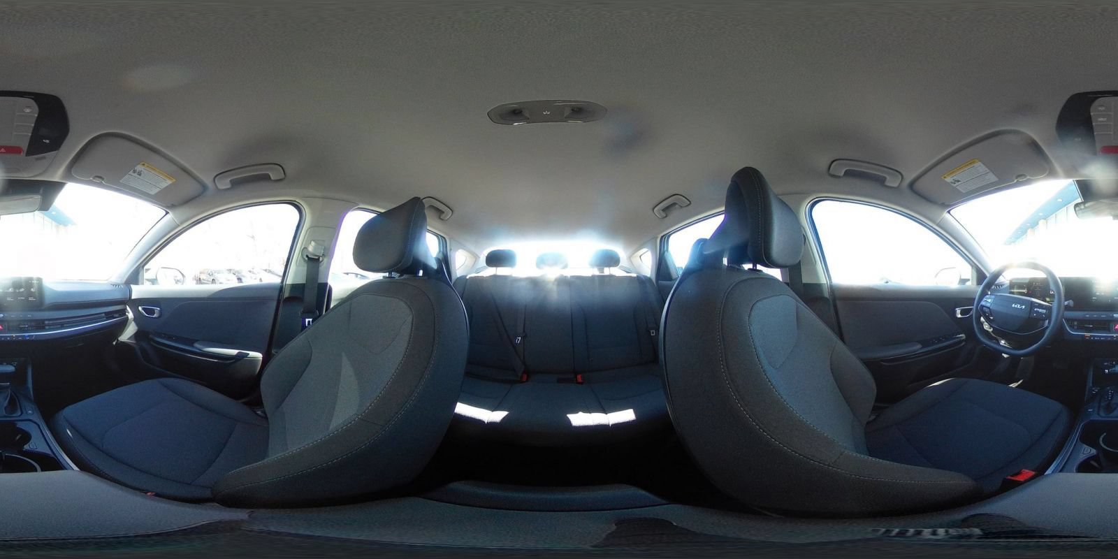 Used 2025 Kia K4 FWD image 75