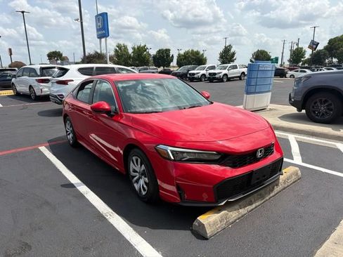 Used 2026 Honda Civic LX image 4