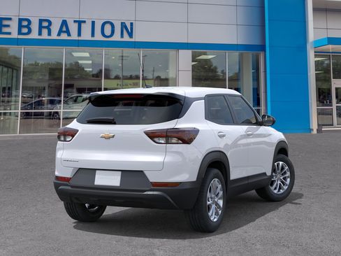 New 2026 Chevrolet TrailBlazer LS FWD image 4