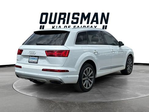 Used 2019 Audi Q7 3.0T Premium Plus w/ Premium Plus Package AWD/4WD image 4