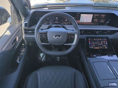 New 2026 INFINITI QX80 Autograph w/ Premium Cargo Package image 17