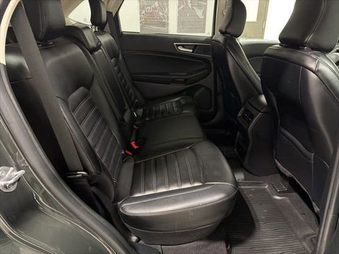 Used 2023 Ford Edge SEL image 22