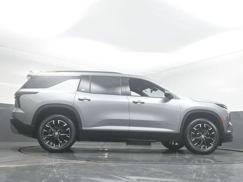 New 2026 Chevrolet Traverse LT image 32
