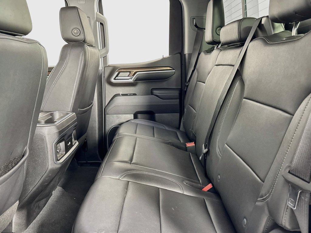 Used 2023 Chevrolet Silverado 1500 RST w/ Convenience Package II AWD/4WD image 11