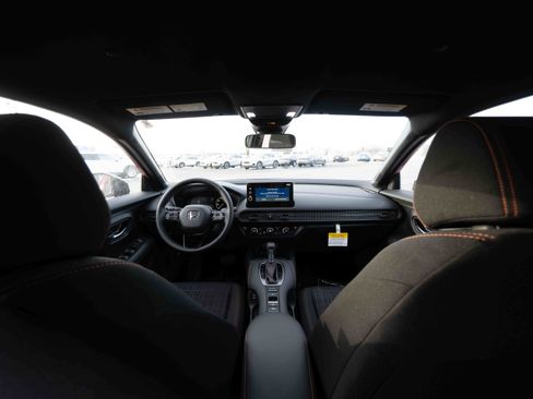 New 2026 Honda HR-V Sport image 19