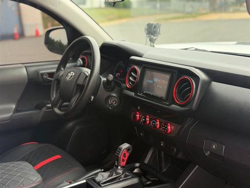 Used 2017 Toyota Tacoma SR w/ Tow Package AWD/4WD image 23