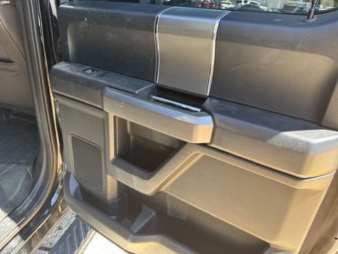 Used 2017 Ford F150 XLT w/ Equipment Group 302A Luxury RWD image 19