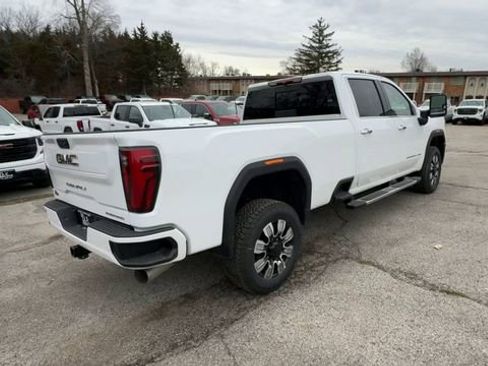 New 2026 GMC Sierra 3500 Denali image 8
