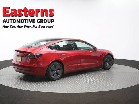 Used 2022 Tesla Model 3 Standard Range RWD image 39