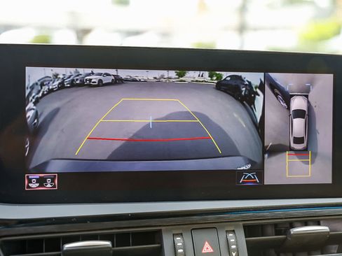 Certified 2022 Lexus ES 300h Luxury image 24