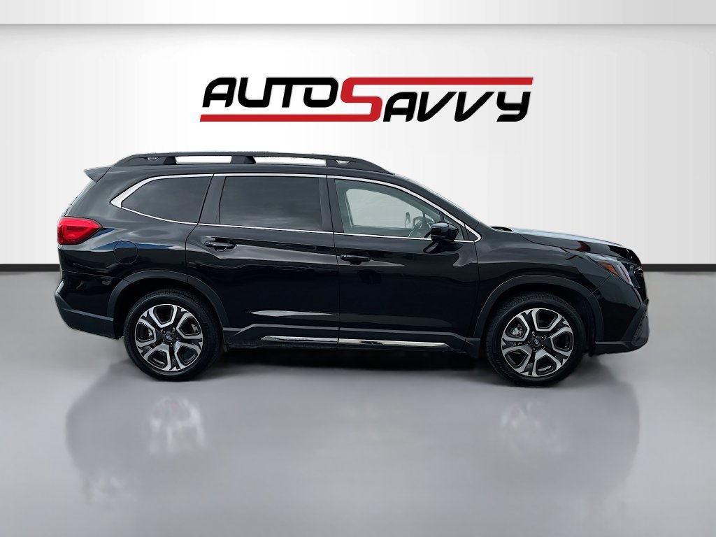 Used 2024 Subaru Ascent Limited AWD/4WD image 8