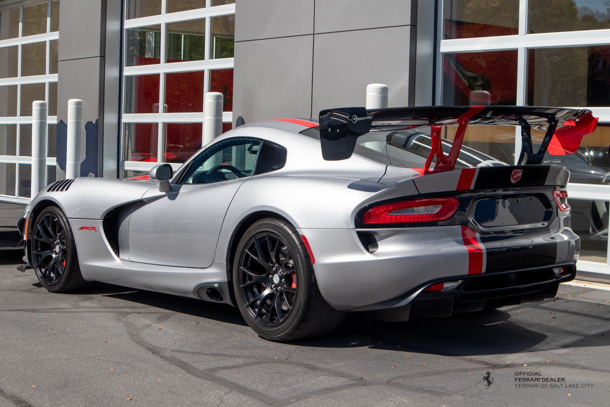 Used 2017 Dodge Viper ACR w/ Extreme Aero Package RWD image 3