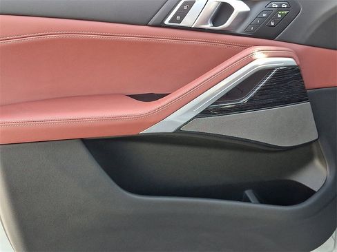 Certified 2024 BMW X6 xDrive40i w/ Executive Package image 15