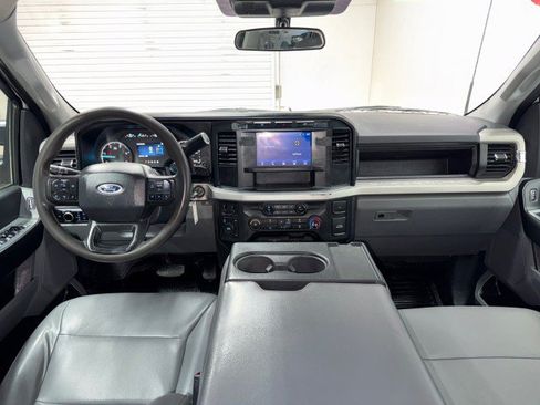 Used 2023 Ford F350 XL AWD/4WD image 13