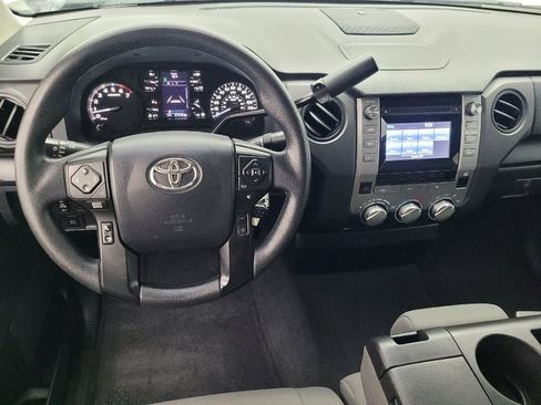 Used 2018 Toyota Tundra SR image 22