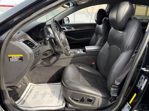 Used 2016 Hyundai Genesis 3.8 image 10