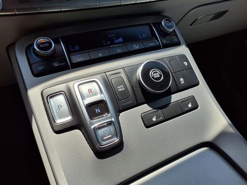 Used 2020 Hyundai Palisade SEL FWD image 13