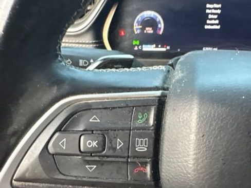 Used 2021 Jeep Grand Cherokee L Laredo AWD/4WD image 17