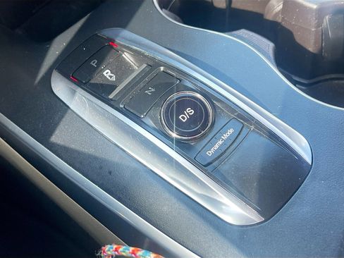 Used 2017 Acura MDX FWD image 16