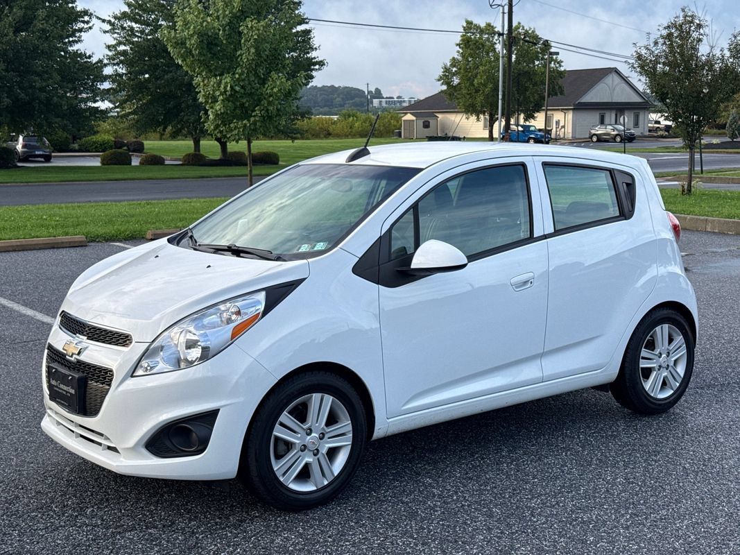 Used 2015 Chevrolet Spark LT FWD image 4