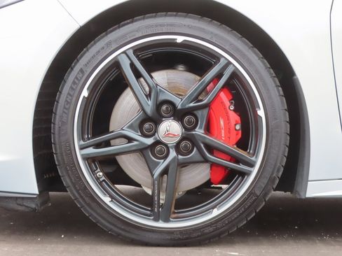 Used 2021 Chevrolet Corvette Stingray Preferred Cpe w/ Z51 Performance Package image 17