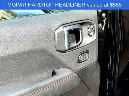 Used 2023 Jeep Gladiator Rubicon w/ LED Lighting Group image 9