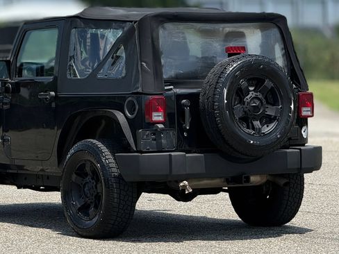 Used 2013 Jeep Wrangler Sport AWD/4WD image 16