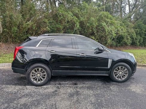 Used 2016 Cadillac SRX Luxury FWD image 6