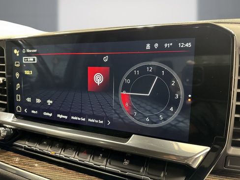 Used 2022 GMC Sierra 1500 Elevation RWD image 19