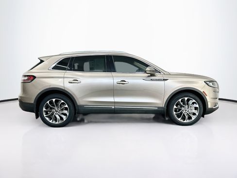 Used 2021 Lincoln Nautilus Reserve w/ Equipment Group 201A AWD/4WD image 10