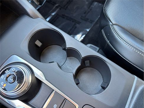 Used 2021 Ford Escape SEL image 34