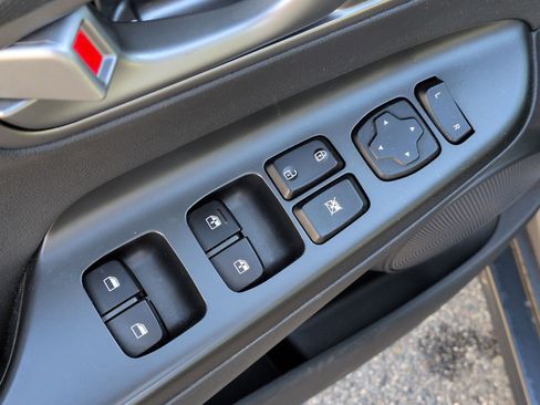 Used 2020 Hyundai Kona Limited w/ Cargo Package image 15