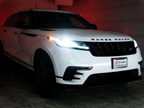 Used 2025 Land Rover Range Rover Velar Dynamic SE image 35