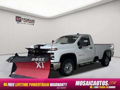 Used 2025 Chevrolet Silverado 2500 W/T w/ WT Convenience Package AWD/4WD image 4