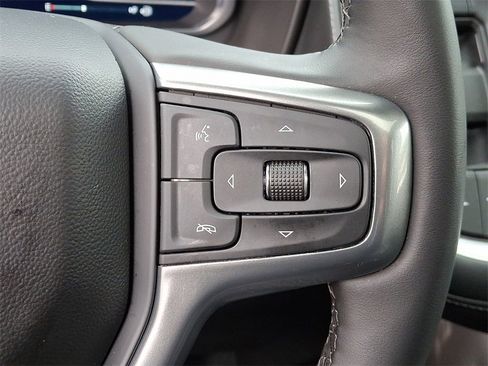 Used 2023 Chevrolet Tahoe LT w/ Luxury Package image 25