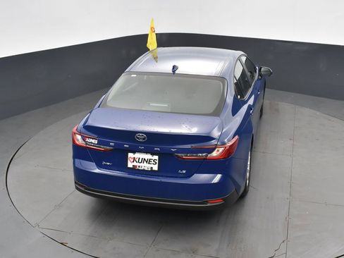 Used 2025 Toyota Camry LE image 36