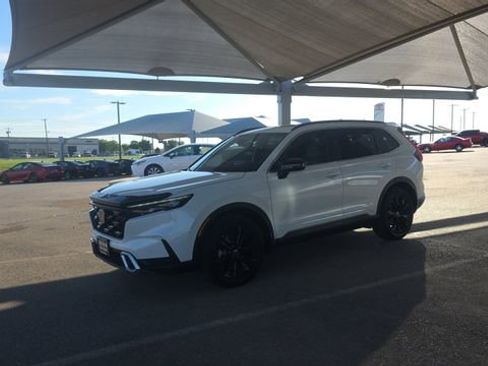 Used 2025 Honda CR-V Sport Touring image 2