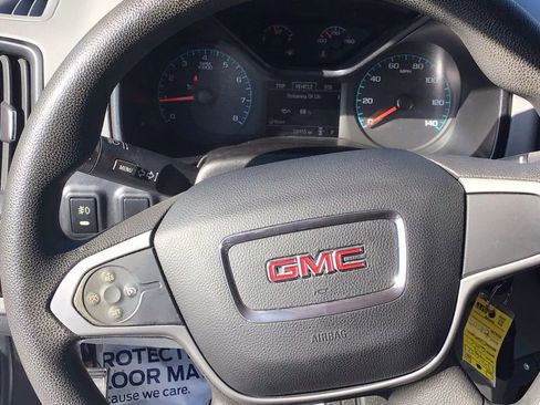 Used 2019 GMC Canyon 2WD Crew Cab w/ Convenience Package image 20